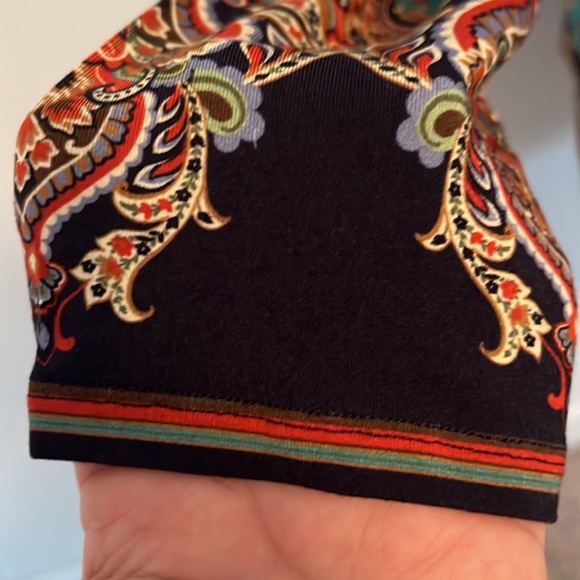 NWT Johnny Was Indi Flower Henley Tee - Picture 7 of 14